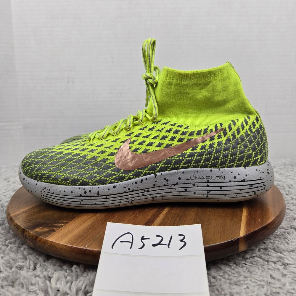 Nike Mens 10.5 LunarEpic Flyknit Shield Volt Grey Mid Daily Sneaker 849664-700